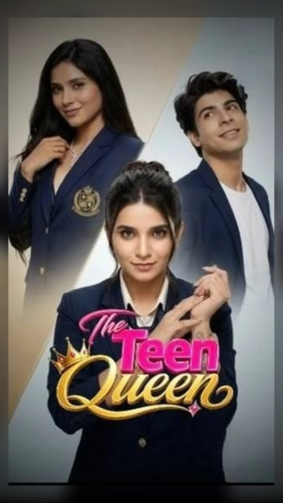 标题为The Teen Queen的三名成年人物竖版短剧海报